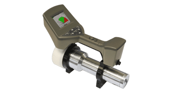 QSA Global Remote Handling Long Handle Tongs